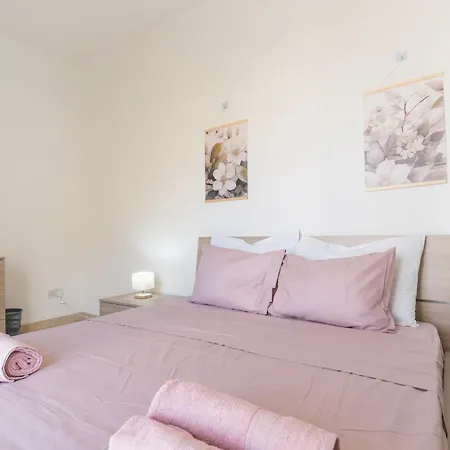 Charming 3bed In St Pauls 3-hosted By Sweetstay